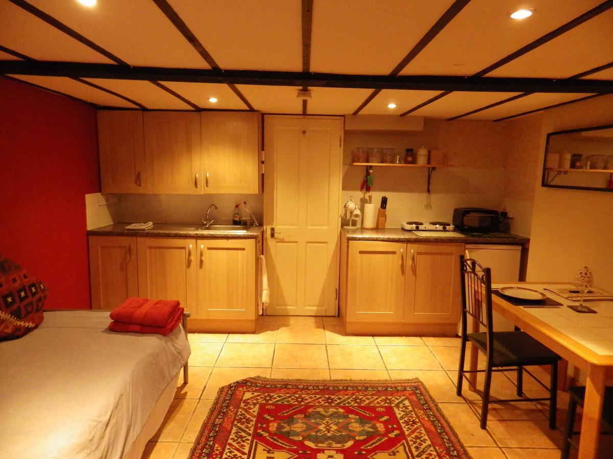 Ryvington Apartments Abergavenny Δωμάτιο φωτογραφία