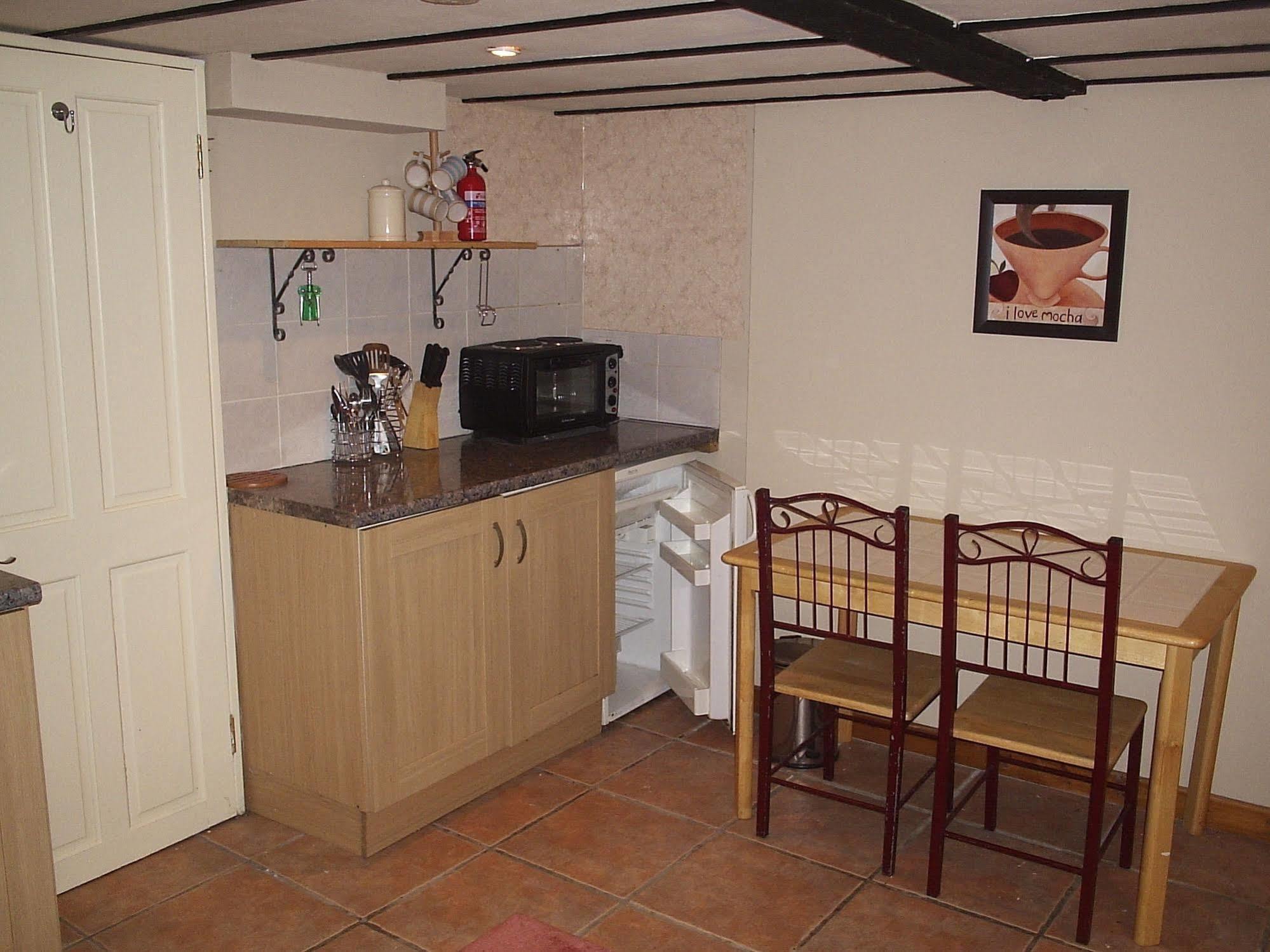 Ryvington Apartments Abergavenny Εξωτερικό φωτογραφία