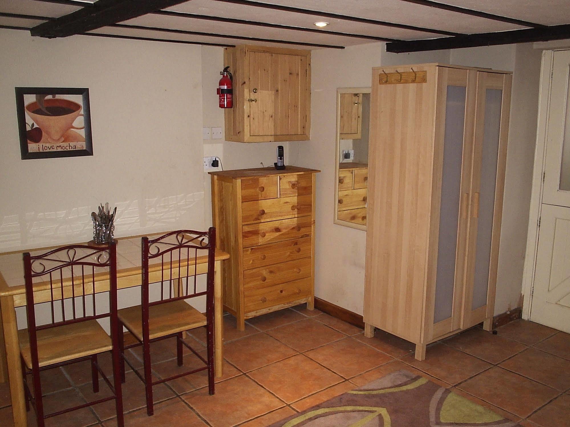 Ryvington Apartments Abergavenny Εξωτερικό φωτογραφία